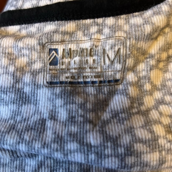 Alpine Design Black White Pattern Ribbed Tank Top - Picture 2 of 2